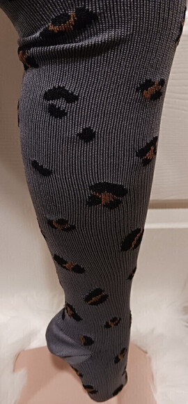 Knee High Socks With Leopard Spots In Gray Size S/M - Picture 8 of 11